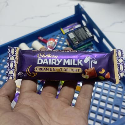 Cadbury Dairy Milk Cream & Nut Delight