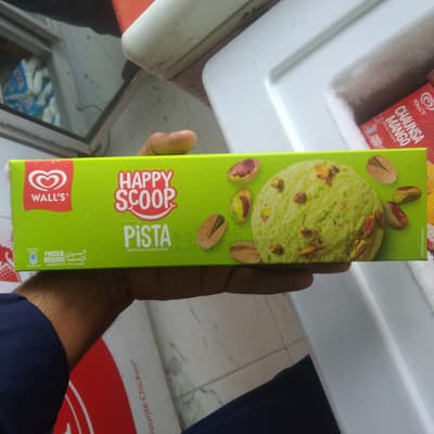 Wall's Happy Scoop Pista Frozen Dessert