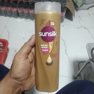 Sunsilk Hair Fall Solution Shampoo With Almond Oil, Soy Protein & Vitamin E