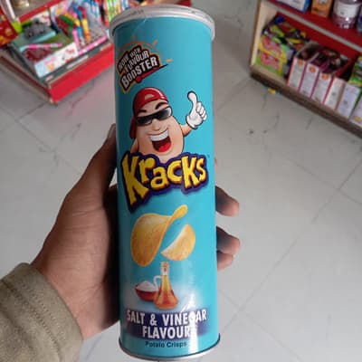 Kracks Salt & Vinegar Flavour Potato Crisps
