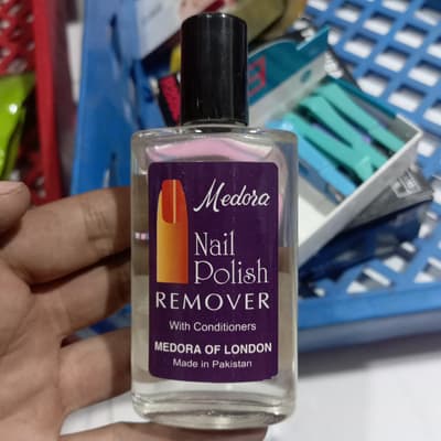Medora Nail Polish Remover