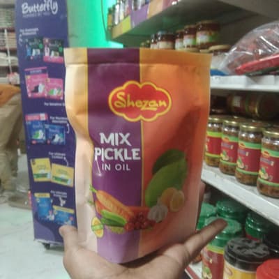 Shezan Satrang Mixed Pickle