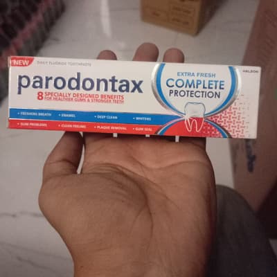 Parodontax Extra Fresh Complete Protection Daily Fluoride Toothpaste