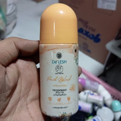 De'lesh Peach Splash Deodorant Roll-on